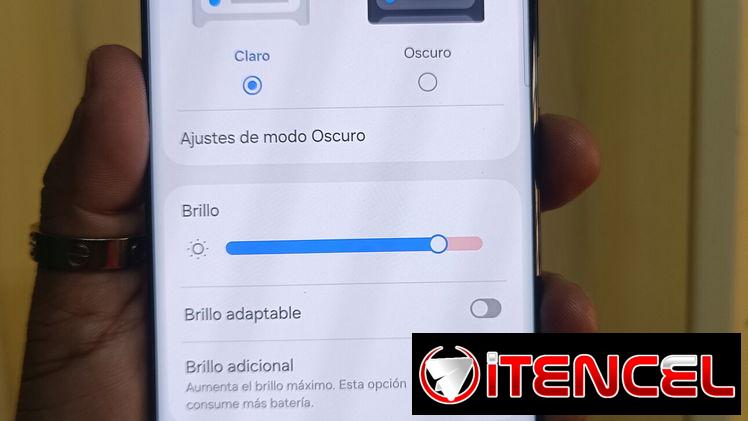 Ganga s23 ultra trabajando al 100 8/256 una sim libre de fabrica