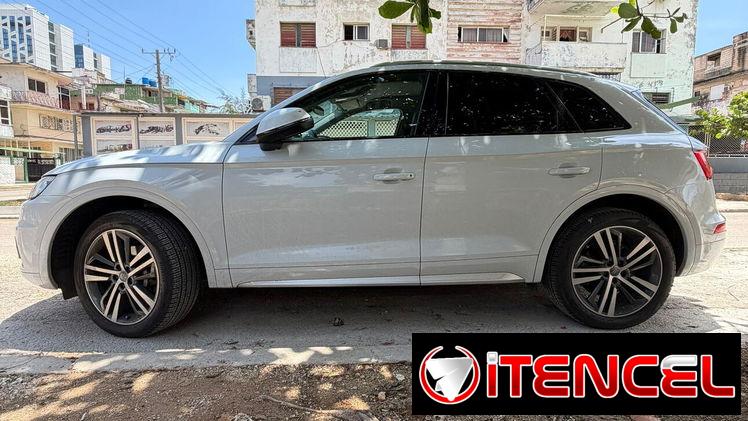 Audi Q5 Premium Plus 2019. Una joya. Asientos en piel, sistema bang & de 15 bocinas automático de 8 velocidades un sueño