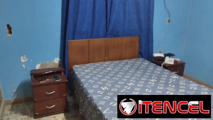 Casa 🏡 de 2 niveles en los pinos (#79)
