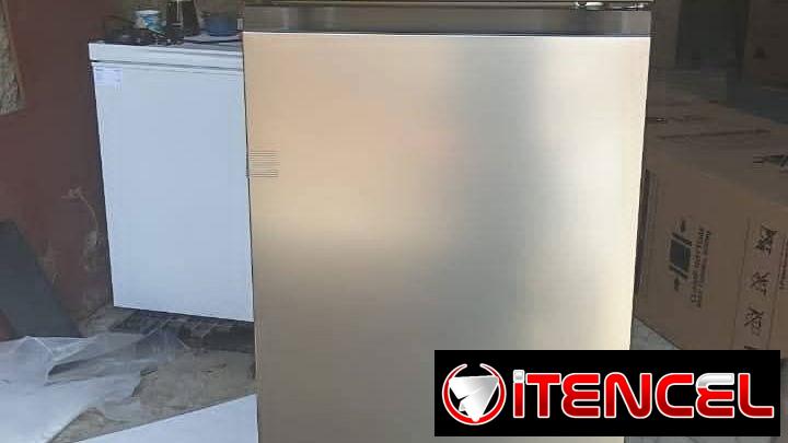 Refrigerador LG de 9pies en 520 usd