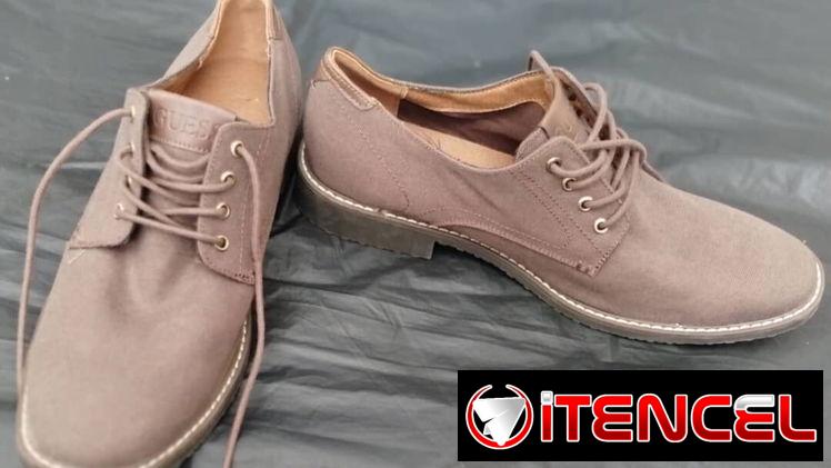 Zapatos de vestir de la marca Guess original !!