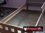 Cama marca IKEA para niños