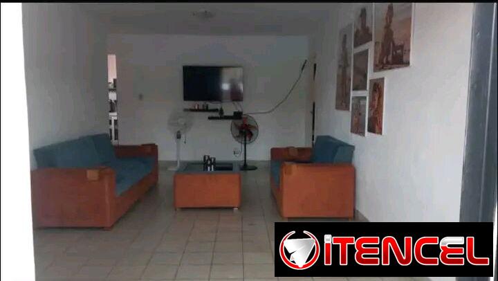 CONSTRUCCIÓN CAPITALISTA 🏡🏡🏡.  Propiedad Horizontal en Altos de un Biplanta   Cercano a 5ta y 170 Flores PLAYA y a so
