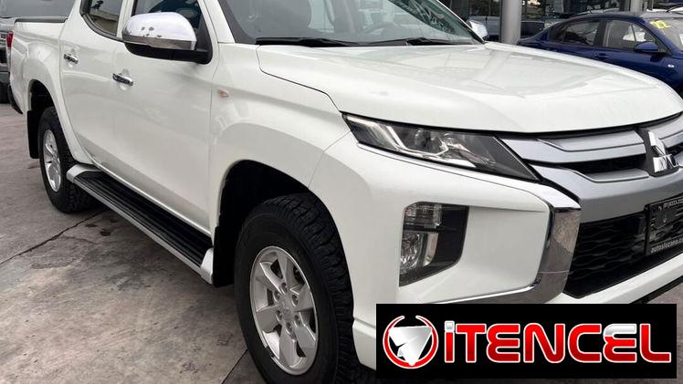 Mitsubishi L200 del 2022 diesel manual ,pintura de fábrica,una camioneta pickup de renombre mundial