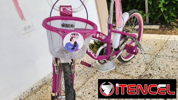 Vendo bicicleta de niña ( poco uso).