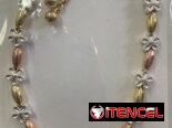 Collares y pulseras de acero. Bisutería. Especial para regalos