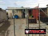 Se vende la casa con todo lo que tiene dentro ojo (menos la moto)