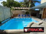 Casa Janet en renra de 3 habitaciones y piscina con sus paneles. Whatssap 5 2959440