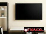 Mueble bajo para TV aéreo en MDF HIDROFUGO con acabado en esmalte sintético, de estilo moderno y líneas rectas.