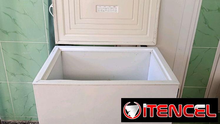 Vendo frizer de uso pero trabaja muy bien.