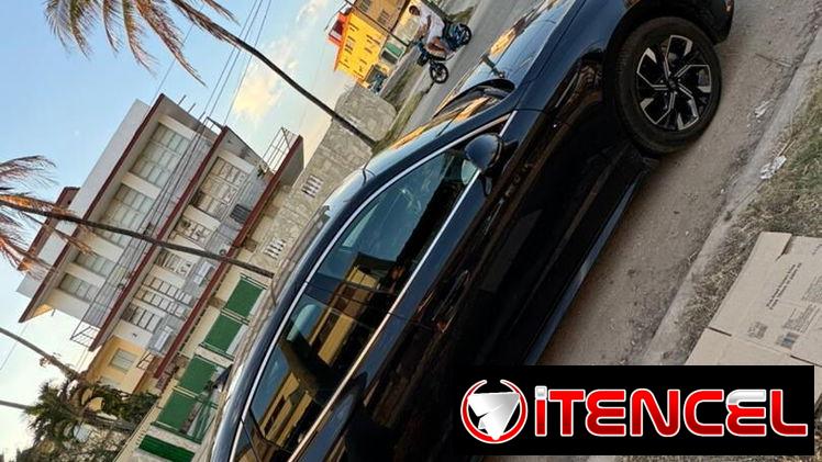 Vendo o negocios, HyundaiSonata 2024, 38,000 millas