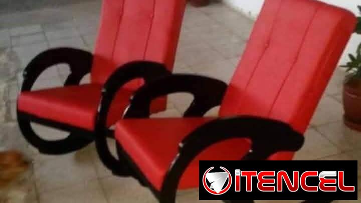 Sillones de madera, suisa, y tapizados