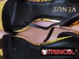 Zapatos de mujer. Pullas