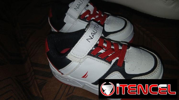Tenis para niño
