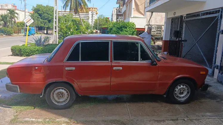Lada 1500