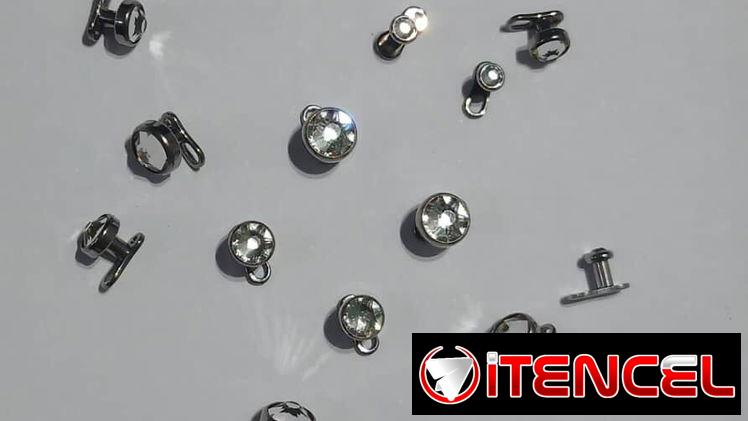 Piercing de titanio degradó implante