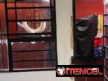 Casa independiente de dos plantas de 3 cuartos 19000 usd