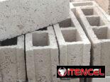 Bloques y materiales de construcción