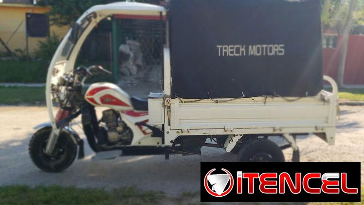 Triciclo de combustión 250cc para 8 personas y el chofer