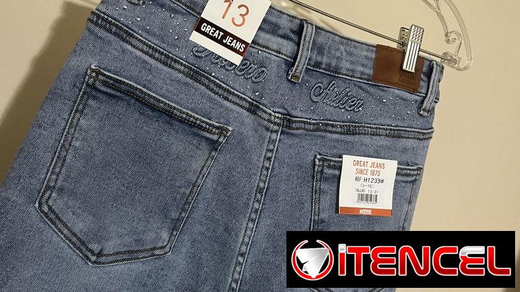Pantalones de mezclilla para mujer , tela elastizada y gruesa