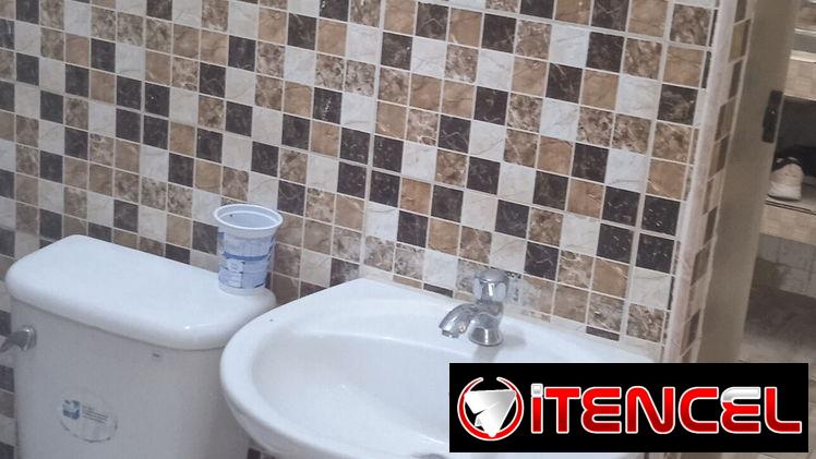 Se vende casa de dos cuartos grandes en primer piso en Centro Habana