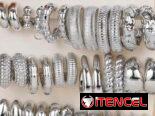 ✨ ¡Nuevos! Aretes de Moda: Aros y Diseños Exclusivos en Tono Dorado/Plateado ✨