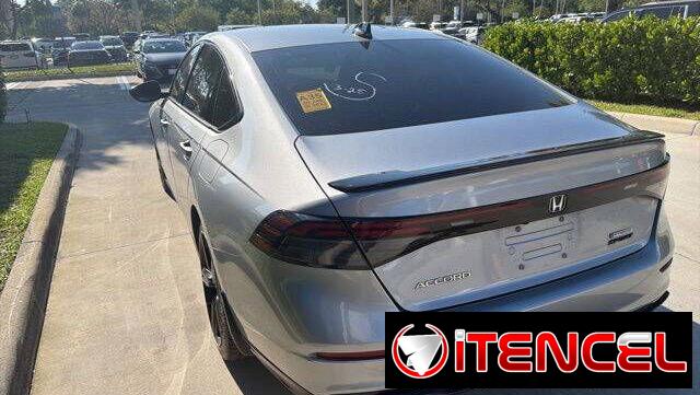 A Cuba. Honda Accord Sport 2023.