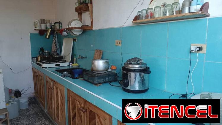 Casa 9 independiente de 2. Plantas em entrada independiente para Planta alta en la lisa (#35)