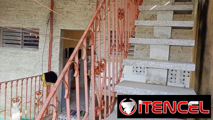 Vendo mi casa de 2 pisos
