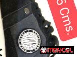 Se venden estos zapatos, tennis y botas