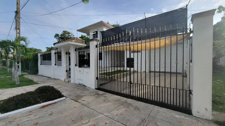 $ 75 000 usd. En venta casa totalmente independiente en el Chibas, reparto residencial del municipio Guanabacoa