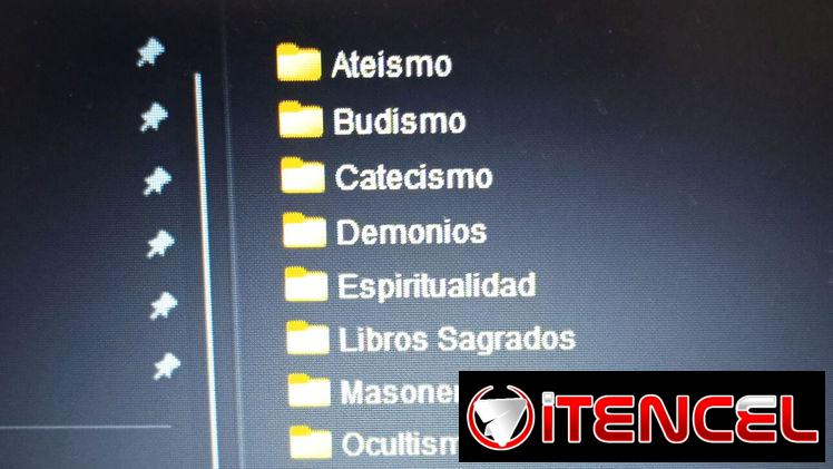 Miles de libros de religión Yoruba