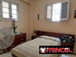 Apartamento seminterior de 2/4, en Playa (P-234)