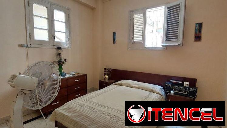 Apartamento seminterior de 2/4, en Playa (P-234)