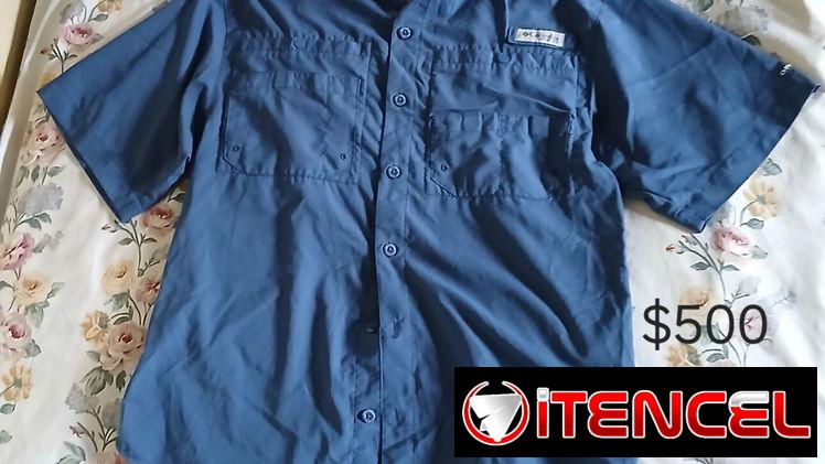 Ropa de hombre nueva y de uso