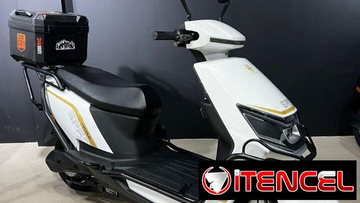 Interesados contactar con el # 54294811 Moto electrica marca wolf $2400.00 USD, con un motor de 10 – inch 2000 W 27 hor