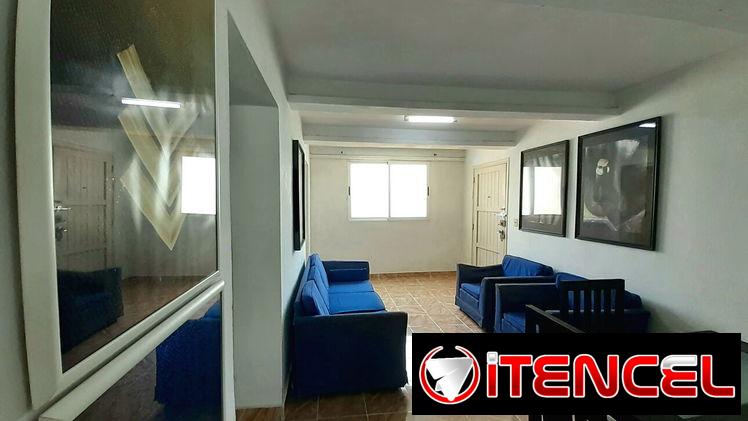Renta de 2 cuartos en Miramar con sus split y amueblado.