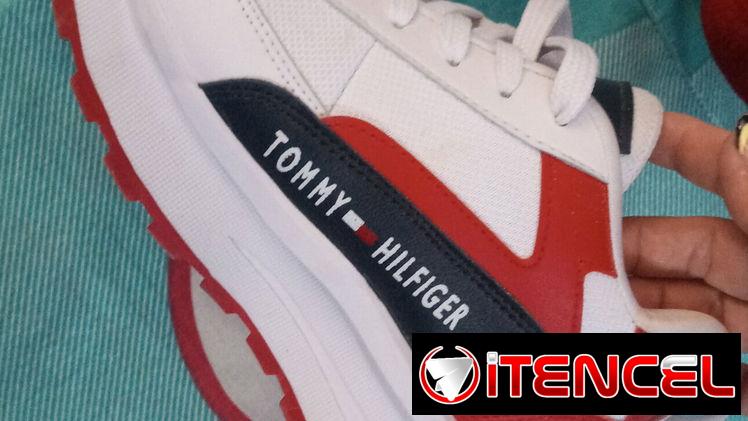 Tenis