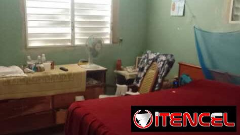 *117🏡Casa en Venta en Miramar de Puerta de Calle [ De Placa Libre ]*  🗺*Pto.De Referencia* *Por 5ta y 42*  😎*Conta de
