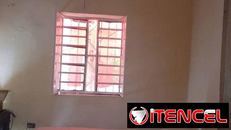Casa en venta en el Sevillano, 10 de Octubre