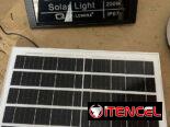 LÁMPARA SOLAR CON PANEL SOLAR
