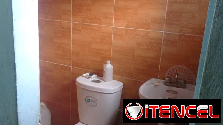 Casa 🏡 independiente de 3 piso en palatino cerro (#121)