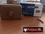 CERRADURA DE TRES  PASOS, Entrega por un mínimo costo adicional para toda La Habana