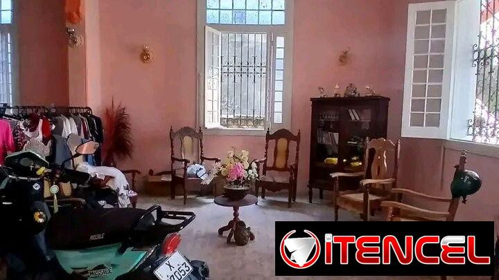 Casona en santos suarez