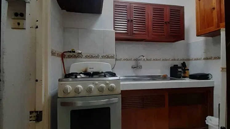 🔥 Renta por noche y lineal – Espectacular apartamento en El Vedado (Zona SIN APAGONES)