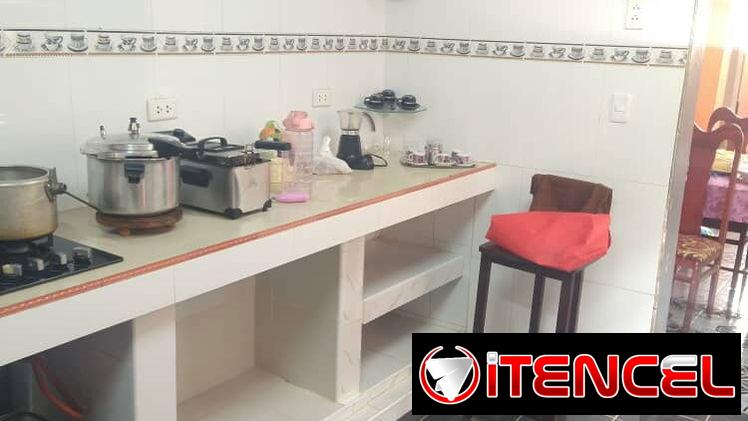 Casa 🏡 independiente en Víbora, 10 de octubre (#94)