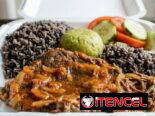 Siente el sabor rico de la comida casera,el olor y el auténtico sabor cubano que nos caracteriza,siéntase como en casa