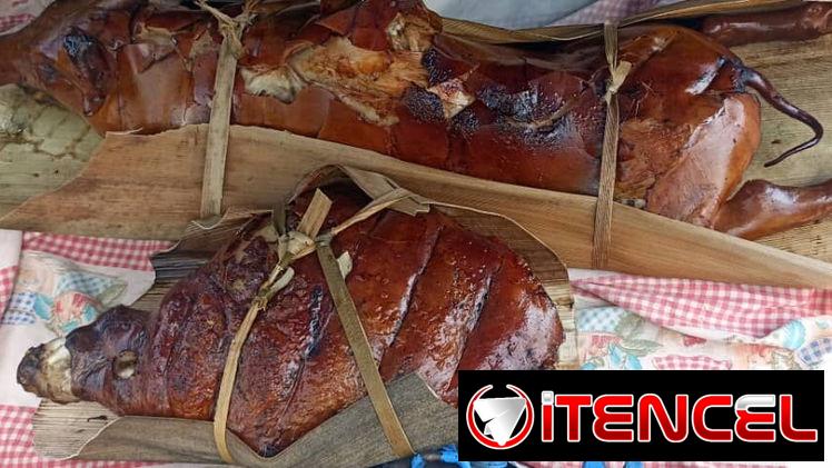 Comida Criolla .Cerdo asado con arroz moro,yuca con mojo y ensalada de temporada.Para cualquier fecha especial .