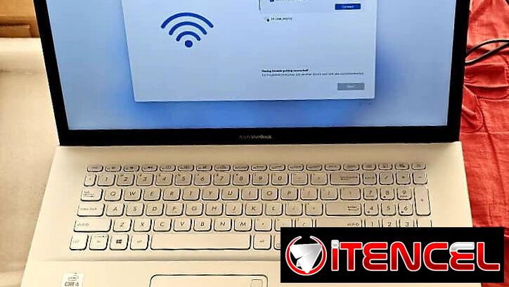 Laptop ASUS Vivobook S712JA