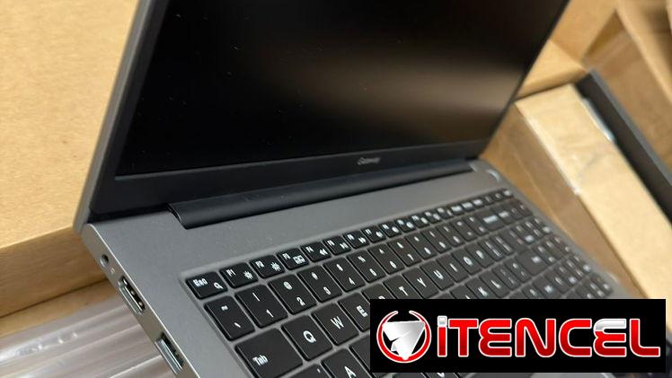 280USD LAPTOP GATEWAY NUEVA EN SU CAJA